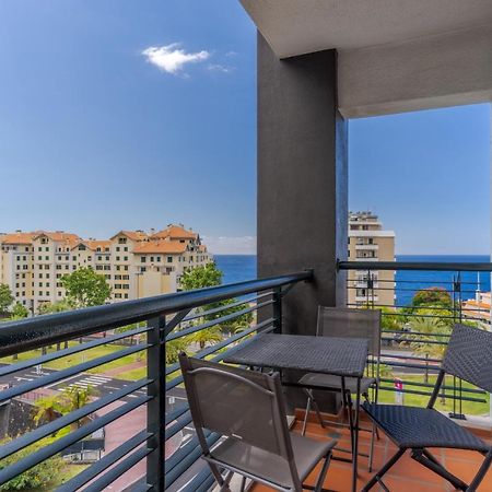 Forum Apartment Funchal  Exterior photo